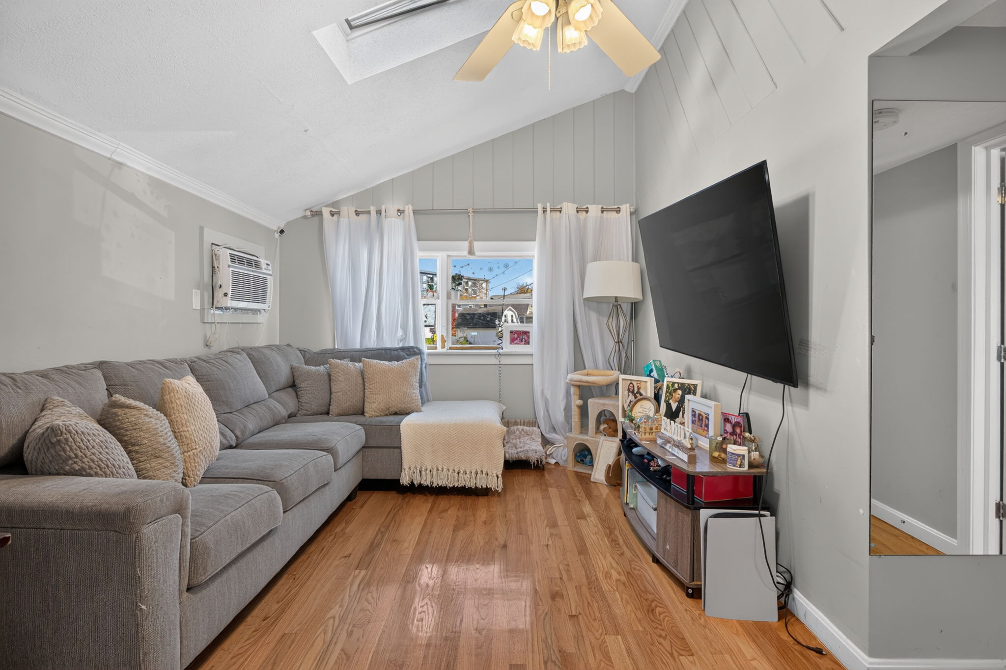 14 Bay Rd, Revere, MA 02151, USA Photo 12