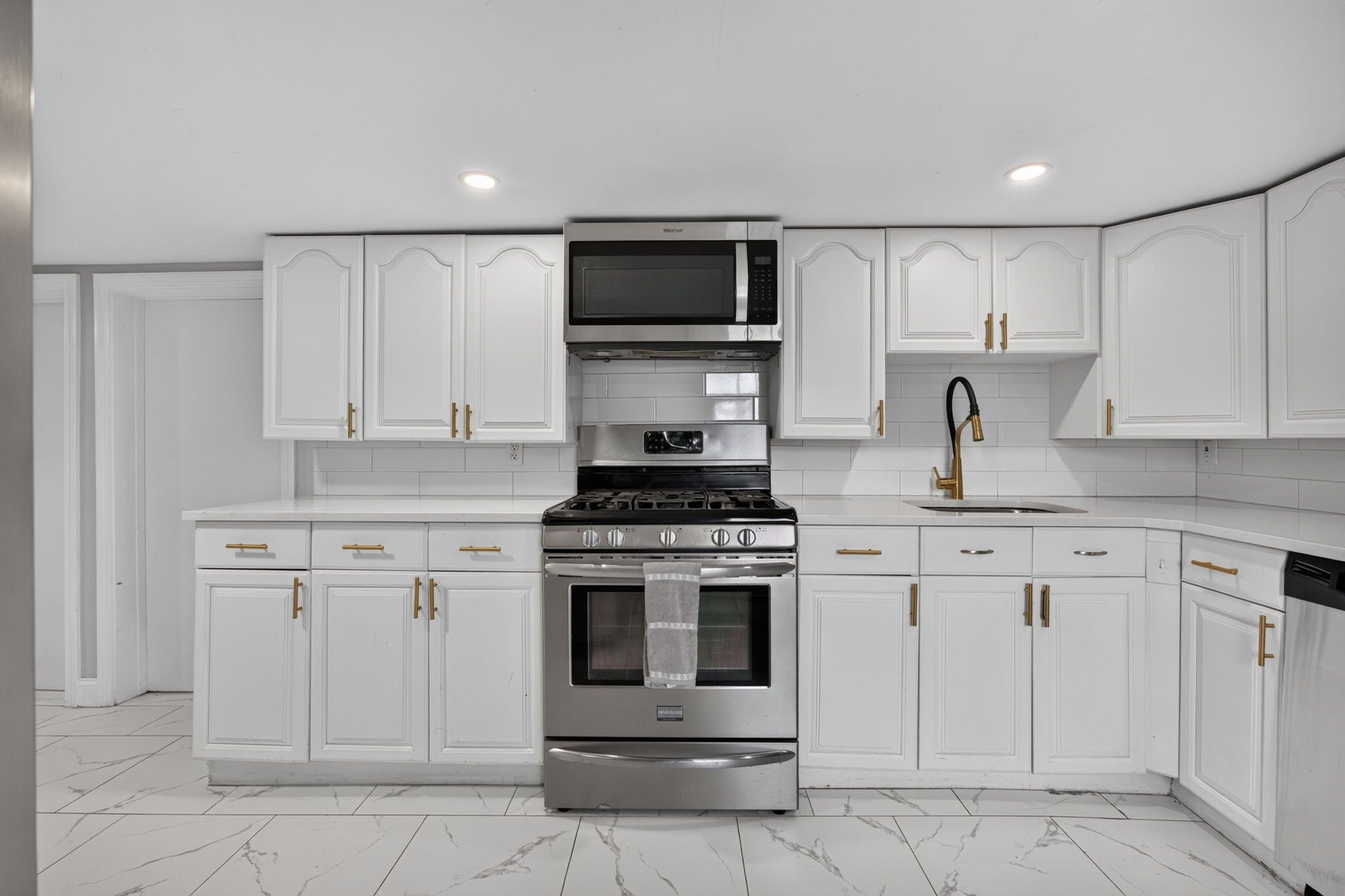 14 Bay Rd, Revere, MA 02151, USA Photo 29