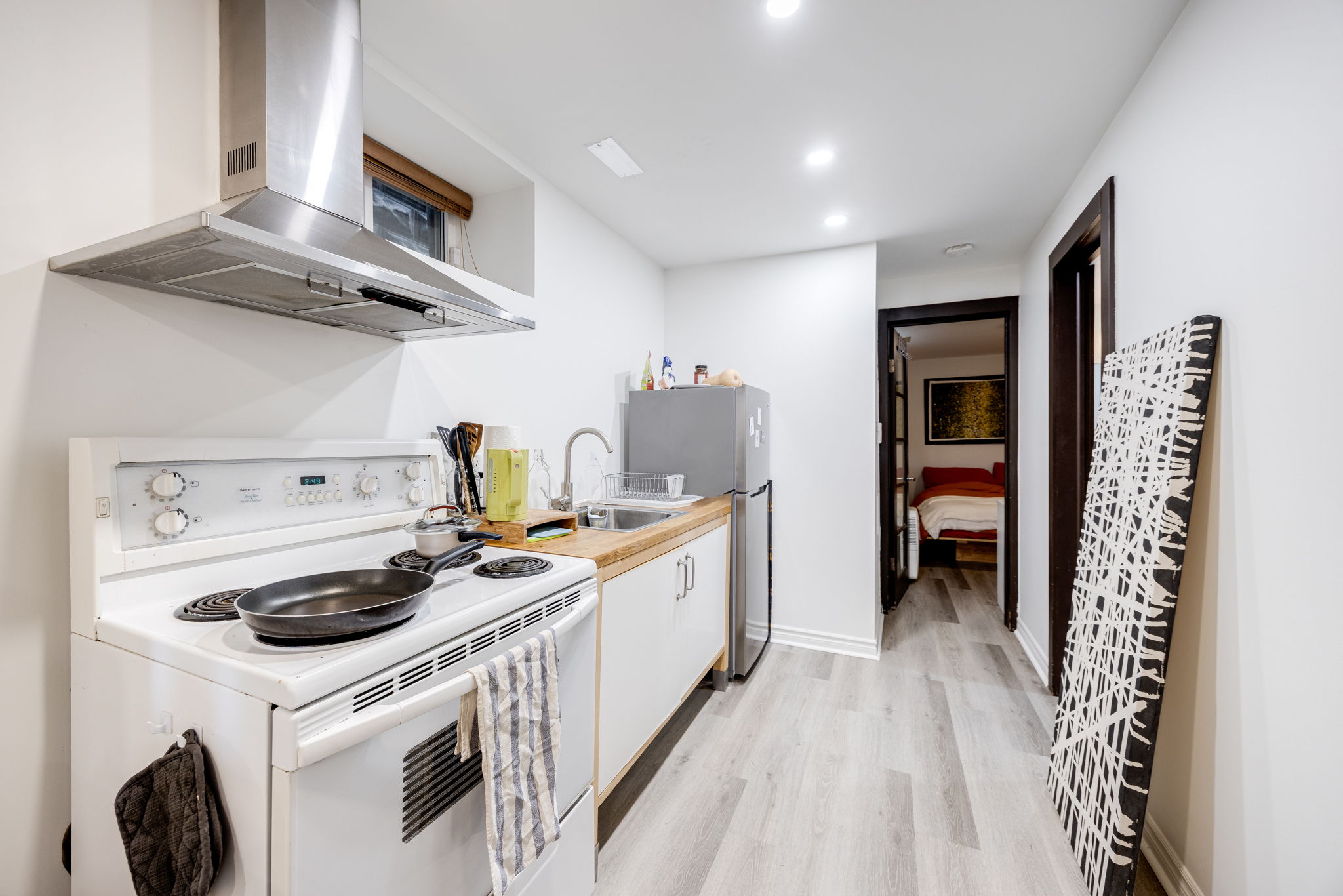 Toronto property showcase — delivered property photograph 9
