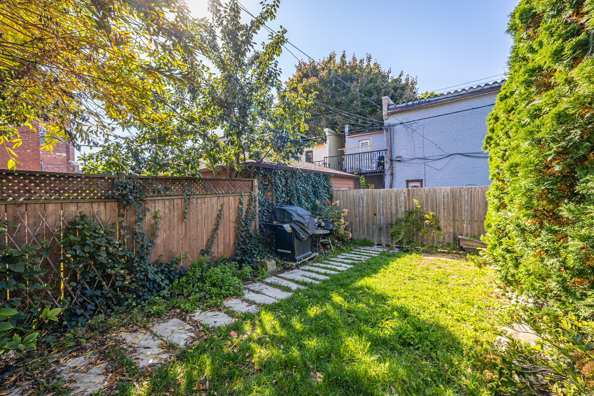 14 Bellwoods Ave, Toronto, ON M6J 2P4, Canada Photo 38