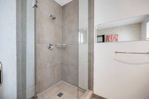 14 Bellwoods Ave, Toronto, ON M6J 2P4, Canada Photo 13