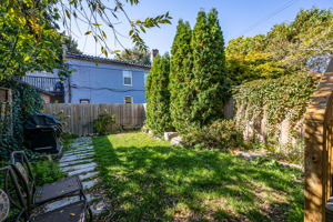 14 Bellwoods Ave, Toronto, ON M6J 2P4, Canada Photo 36