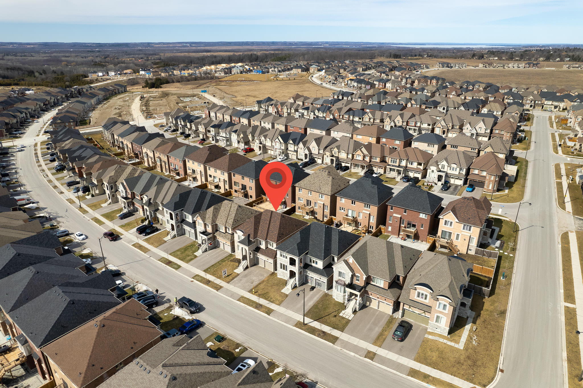 14 Ben Sinclair Ave, East Gwillimbury, ON L0G 1R0, Canada Photo 12