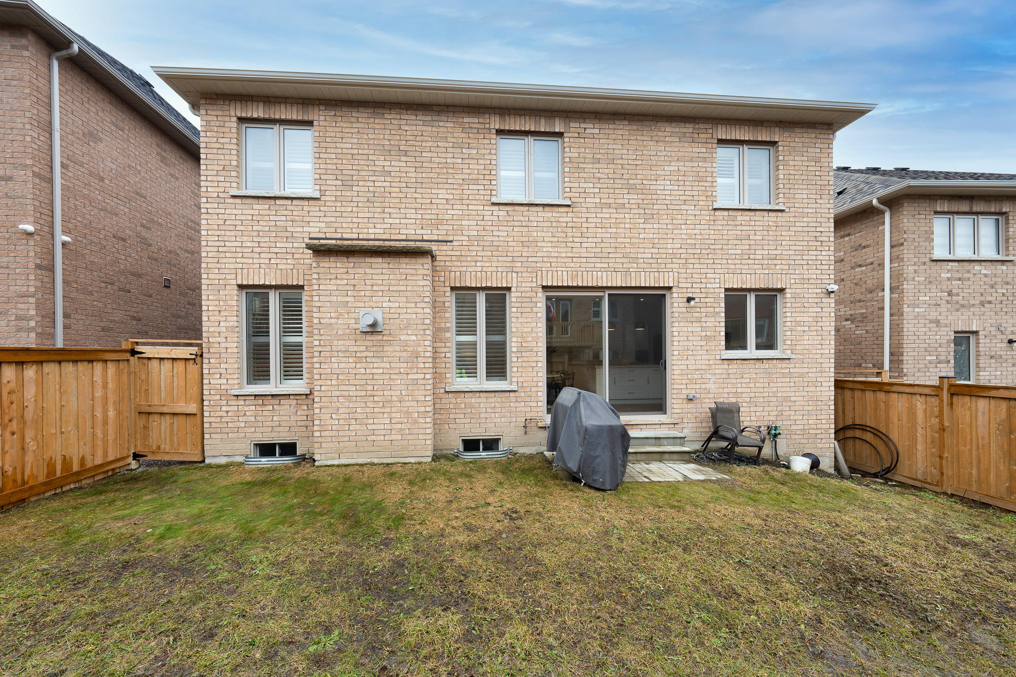 14 Ben Sinclair Ave, East Gwillimbury, ON L0G 1R0, Canada Photo 87