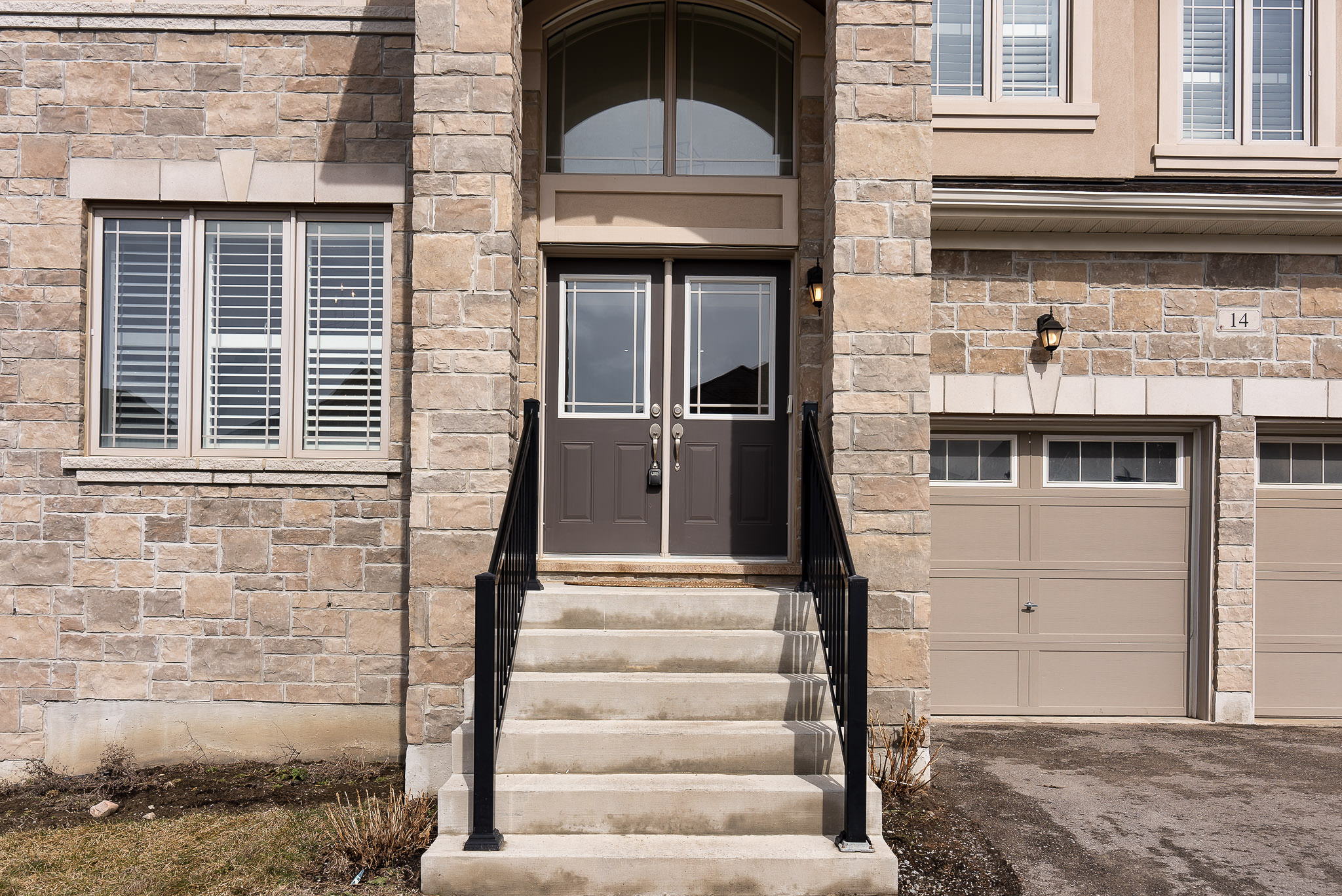 14 Ben Sinclair Ave, East Gwillimbury, ON L0G 1R0, Canada Photo 16