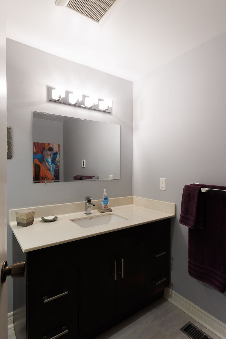 Photo 31