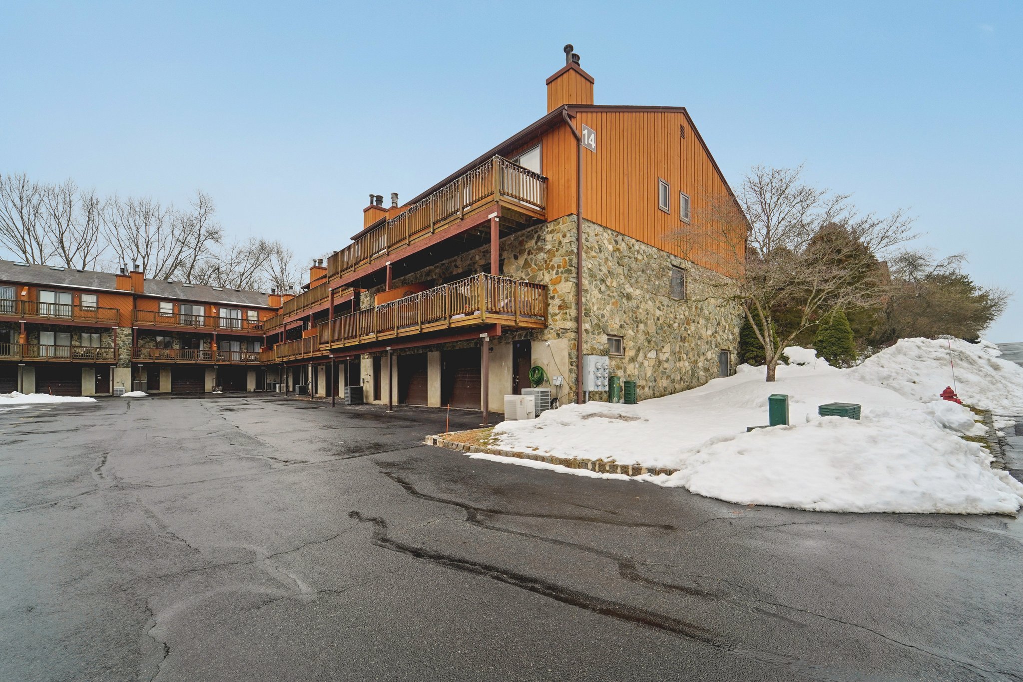 Brookside Hts-S0403-050.jpg