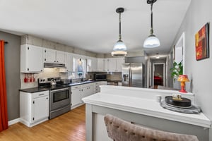Candlewood Dr-S2005-020.jpg