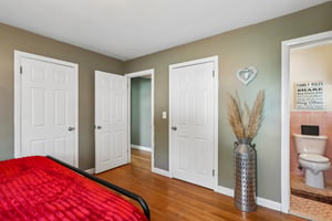 Candlewood Dr-S2005-023.jpg