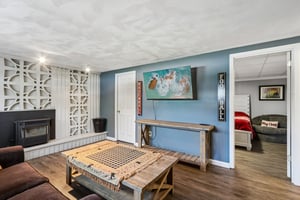 Candlewood Dr-S2005-032.jpg