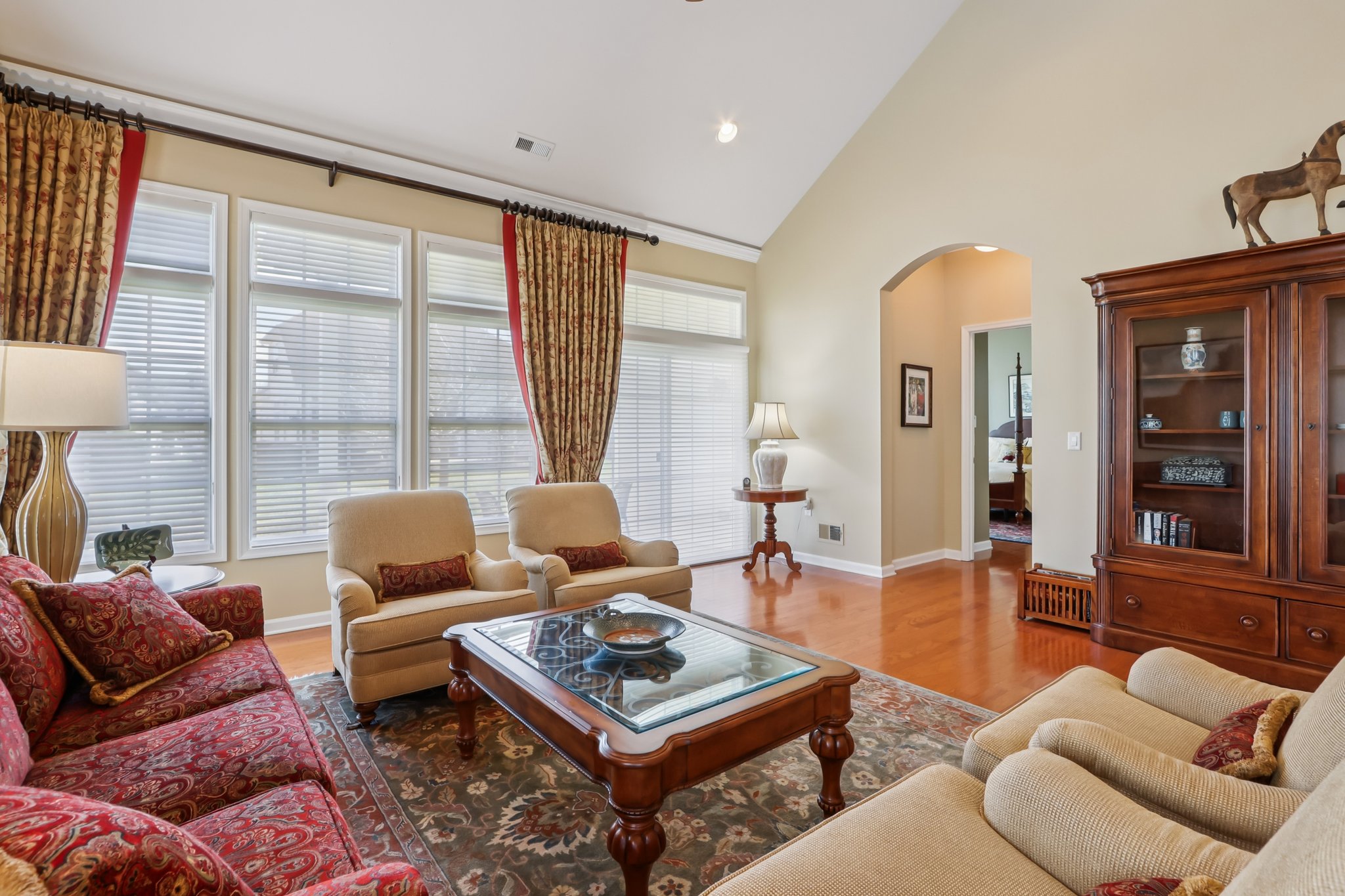 Cobblestone Blvd-S1803-006.jpg