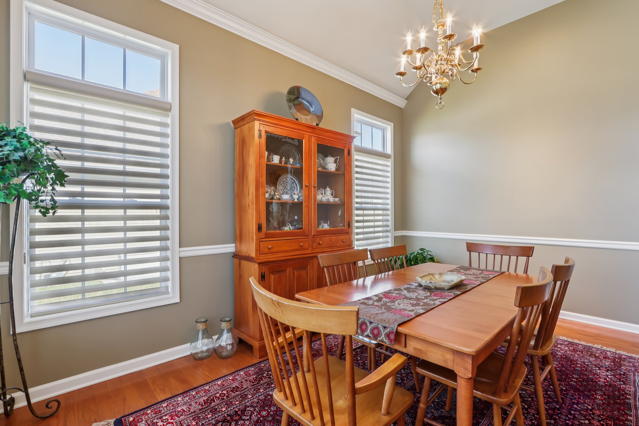 Cobblestone Blvd-S1803-012.jpg