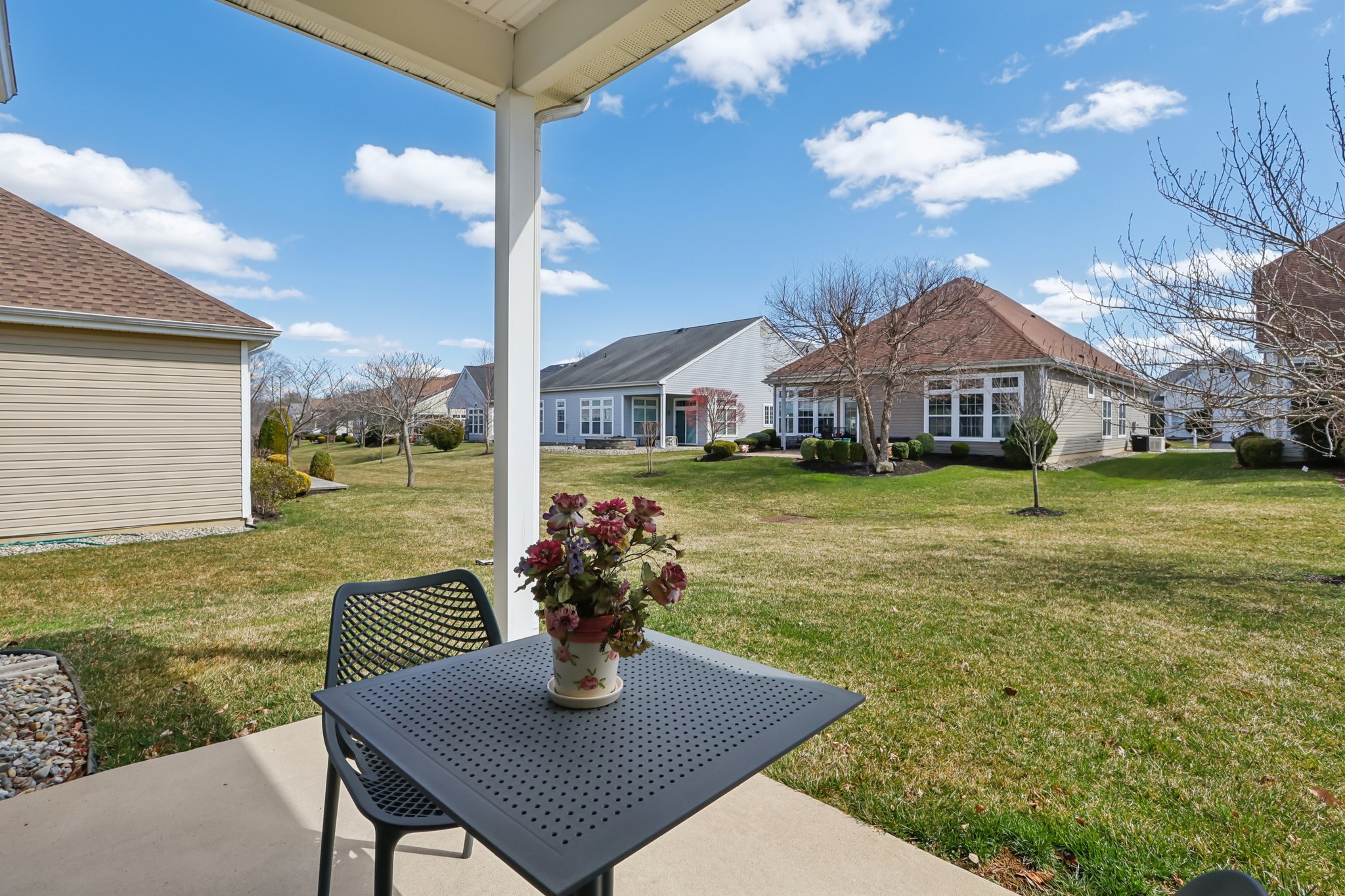 Cobblestone Blvd-S1803-040.jpg