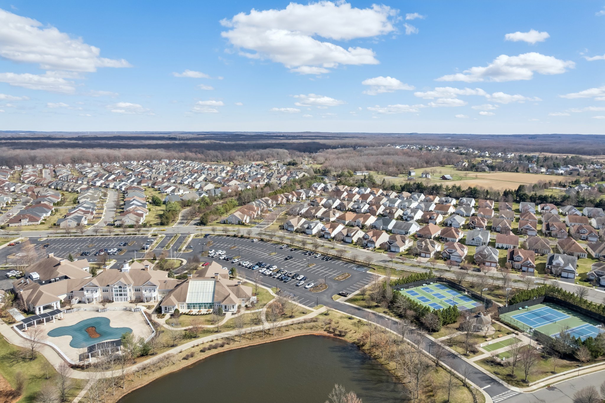 Cobblestone Blvd-S1803-045.jpg