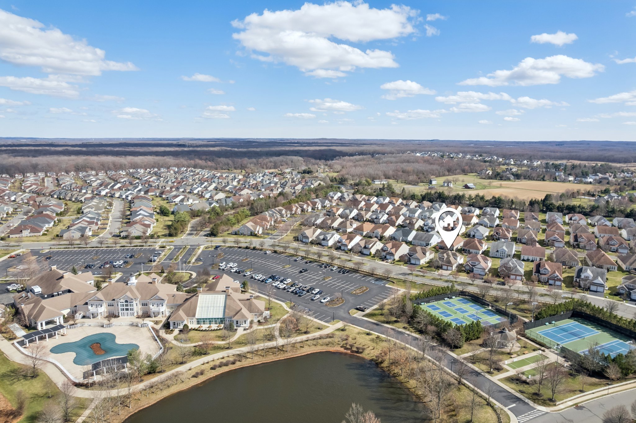 Cobblestone Blvd-S1803-046.jpg