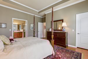 Cobblestone Blvd-S1803-027.jpg