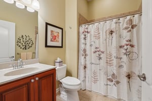 Cobblestone Blvd-S1803-030.jpg