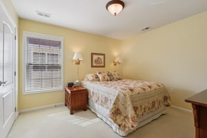 Cobblestone Blvd-S1803-035.jpg