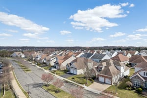 Cobblestone Blvd-S1803-042.jpg