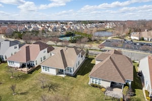 Cobblestone Blvd-S1803-050.jpg