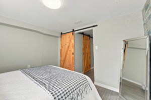  Photo 30