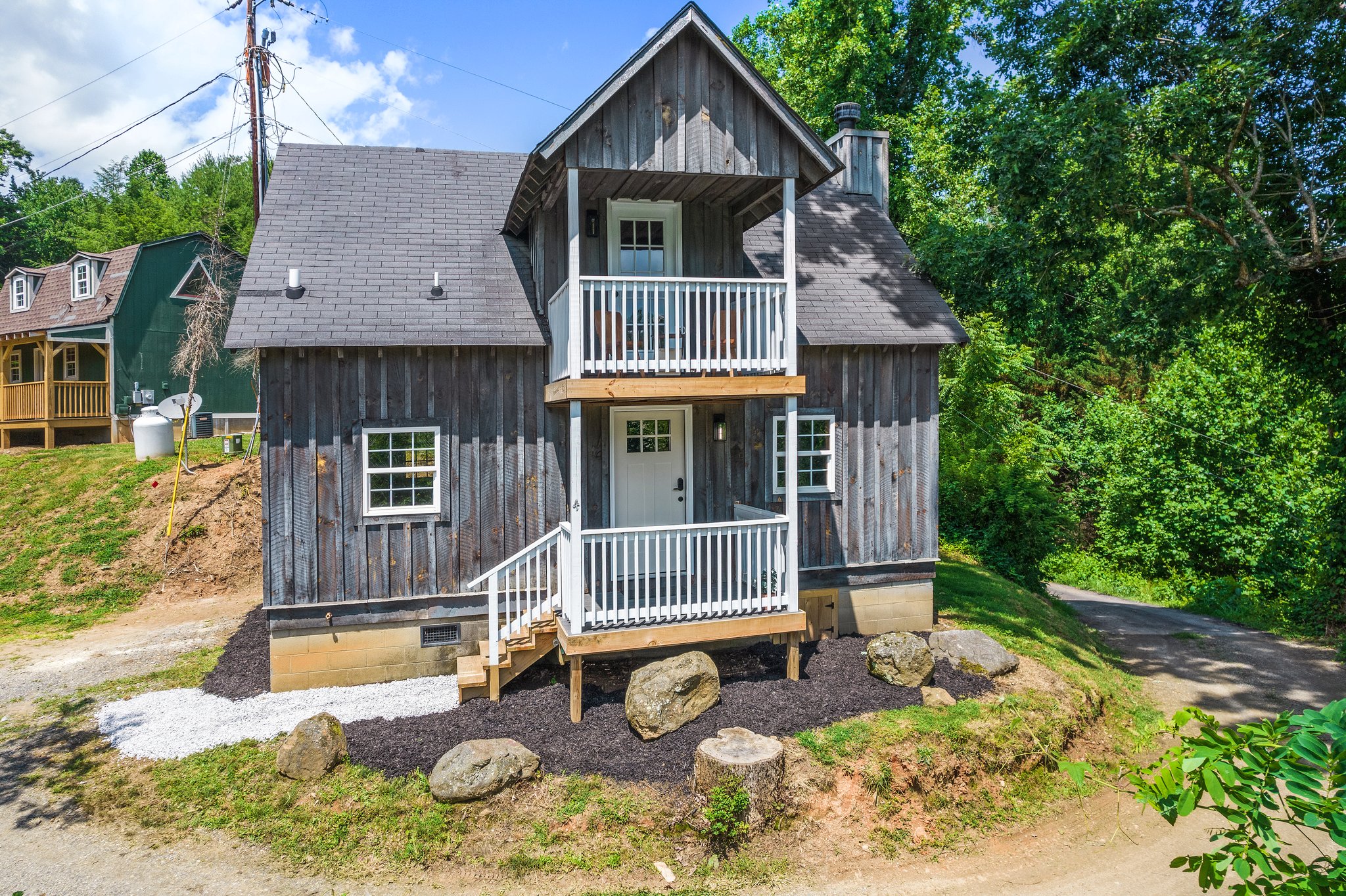 14 Collins Mountain Dr, Asheville, NC 28804 | WNCRealEstatePhotography