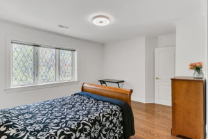  Photo 49