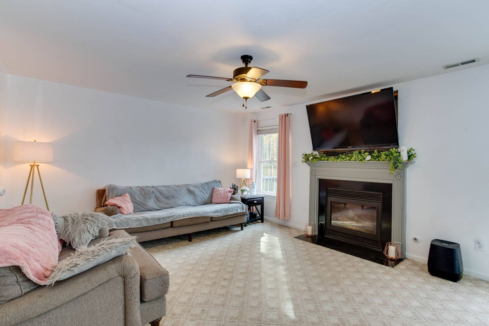 14 E Big Sky Dr, Hampton, VA 23666, USA Photo 12