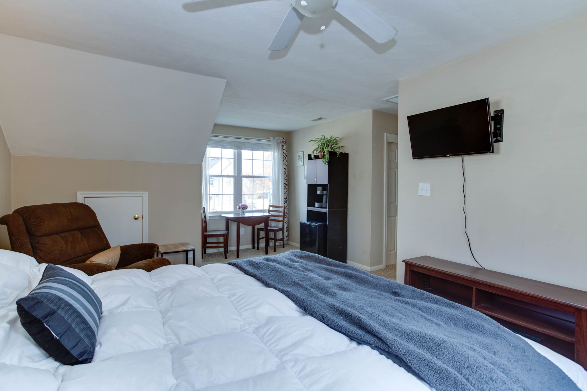 14 E Big Sky Dr, Hampton, VA 23666, USA Photo 27