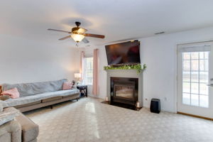 14 E Big Sky Dr, Hampton, VA 23666, USA Photo 14