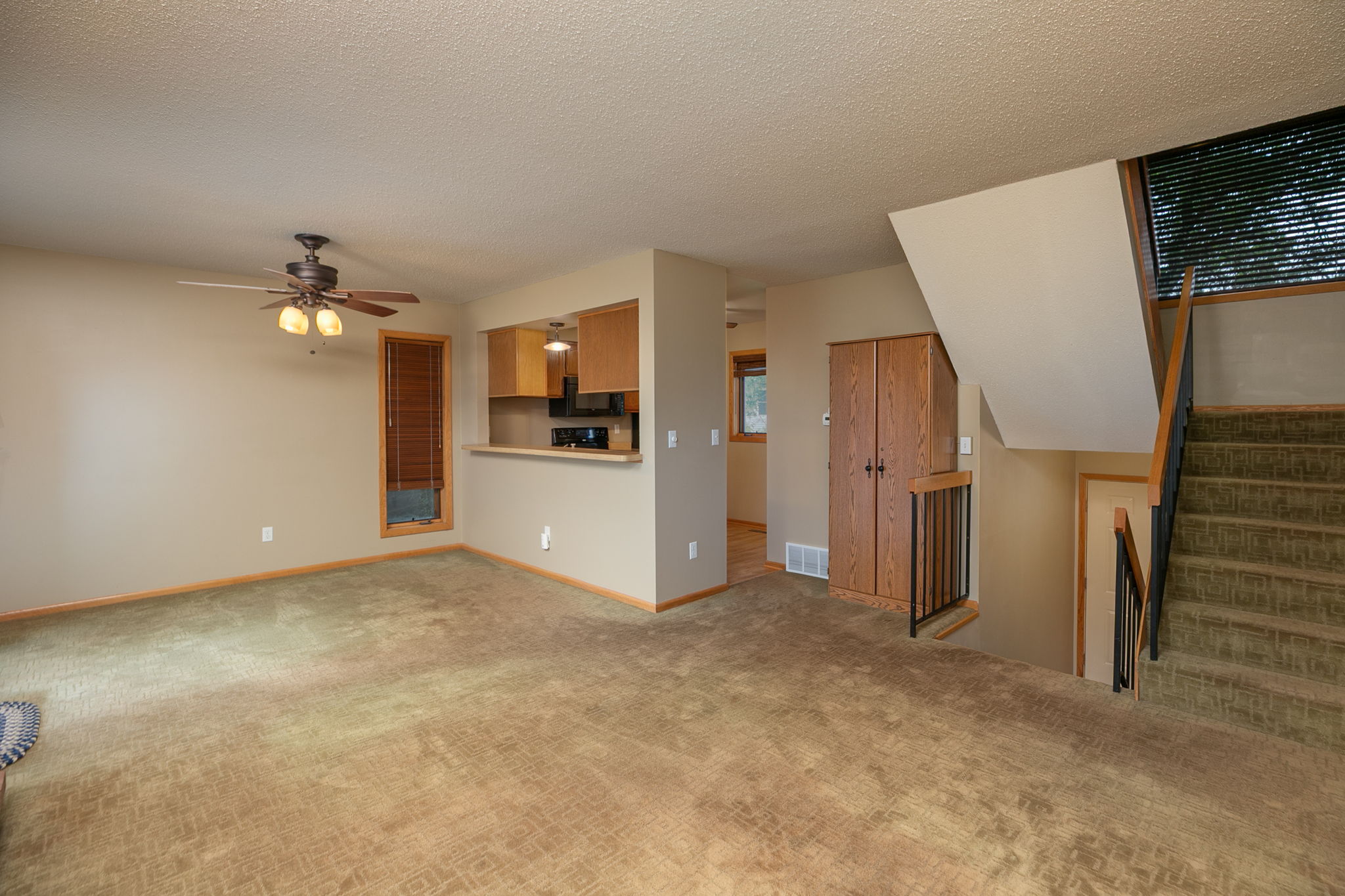 05-Living Room