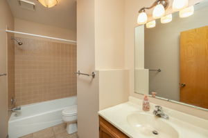 19-Bathroom