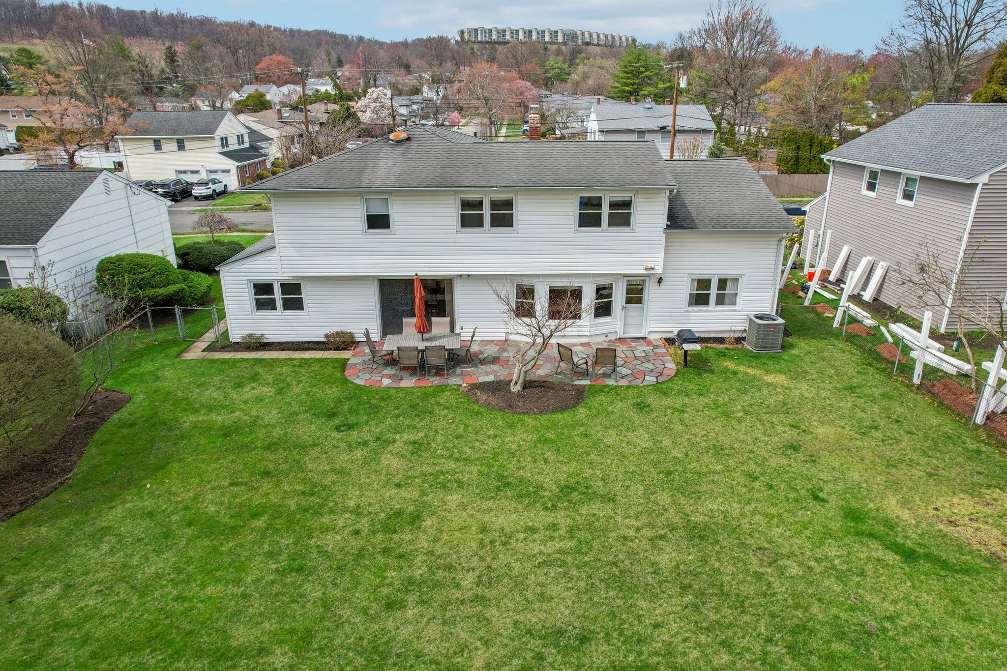 Eton Pl-S0204-050.jpg