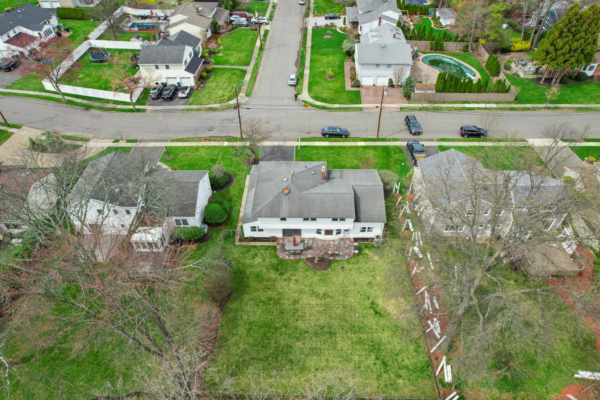 Eton Pl-S0204-055.jpg