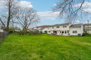 Eton Pl-S0204-045.jpg