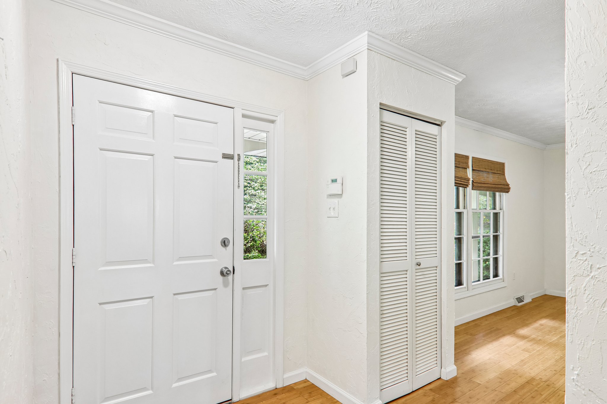 Forest Ridge Dr-S2504-015.jpg
