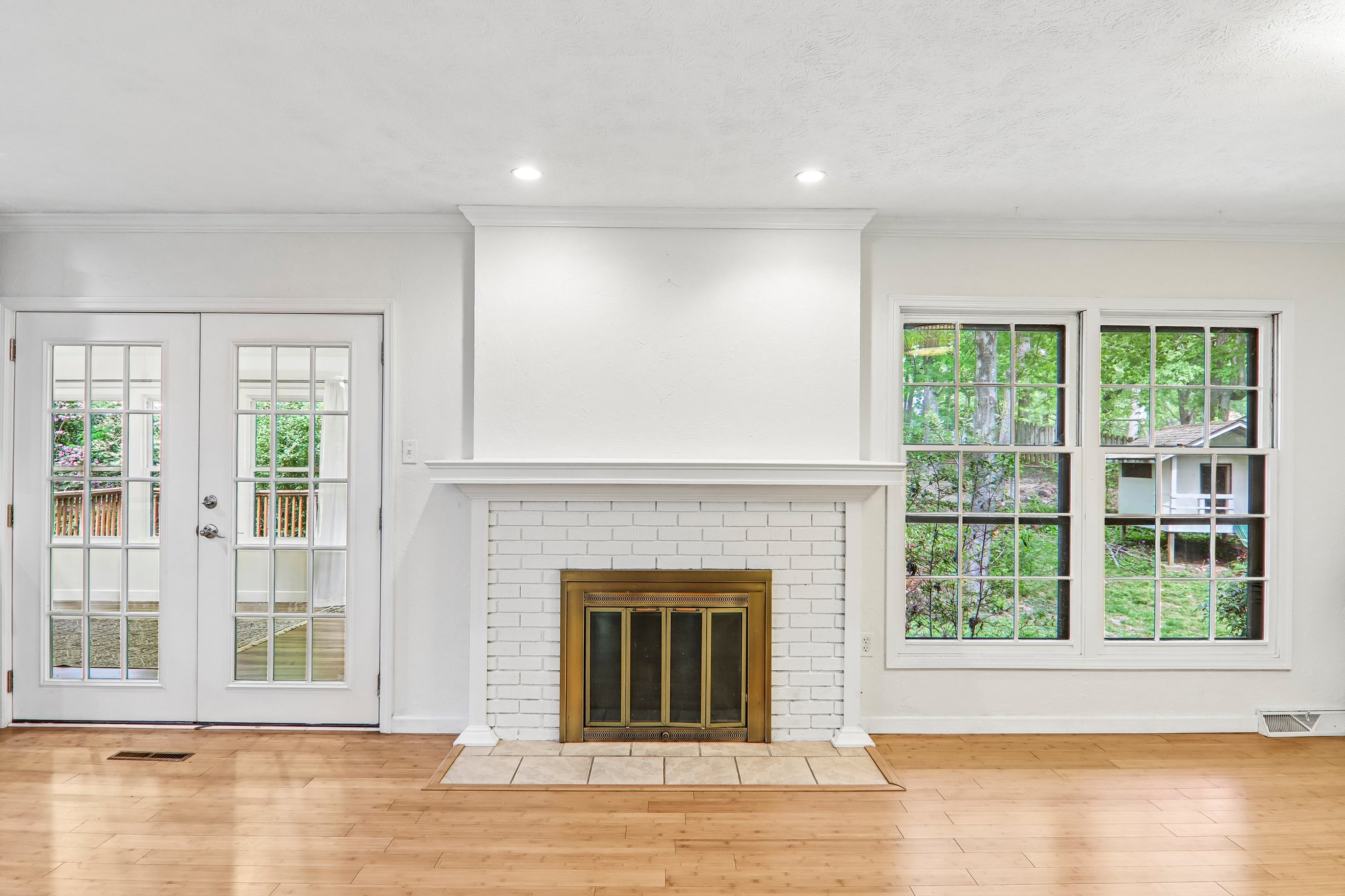 Forest Ridge Dr-S2504-016.jpg