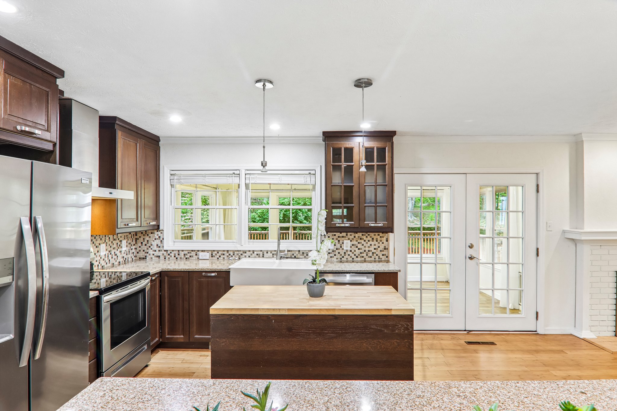 Forest Ridge Dr-S2504-021.jpg