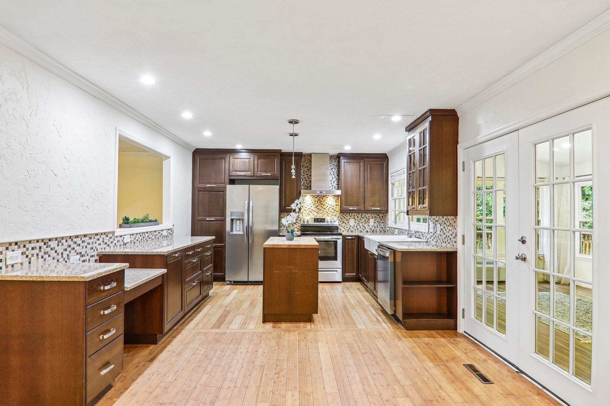 Forest Ridge Dr-S2504-023.jpg