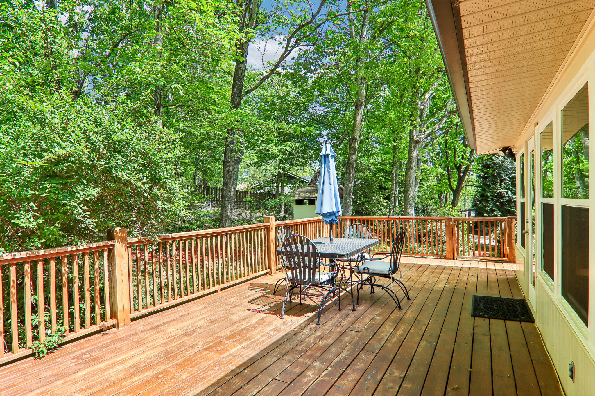 Forest Ridge Dr-S2504-051.jpg