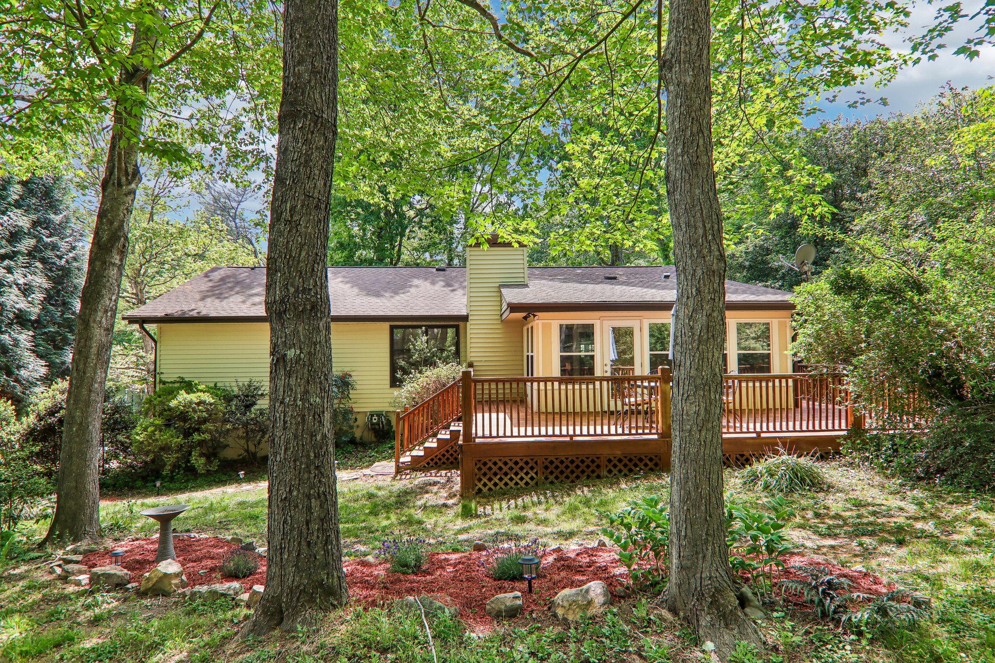 Forest Ridge Dr-S2504-057.jpg