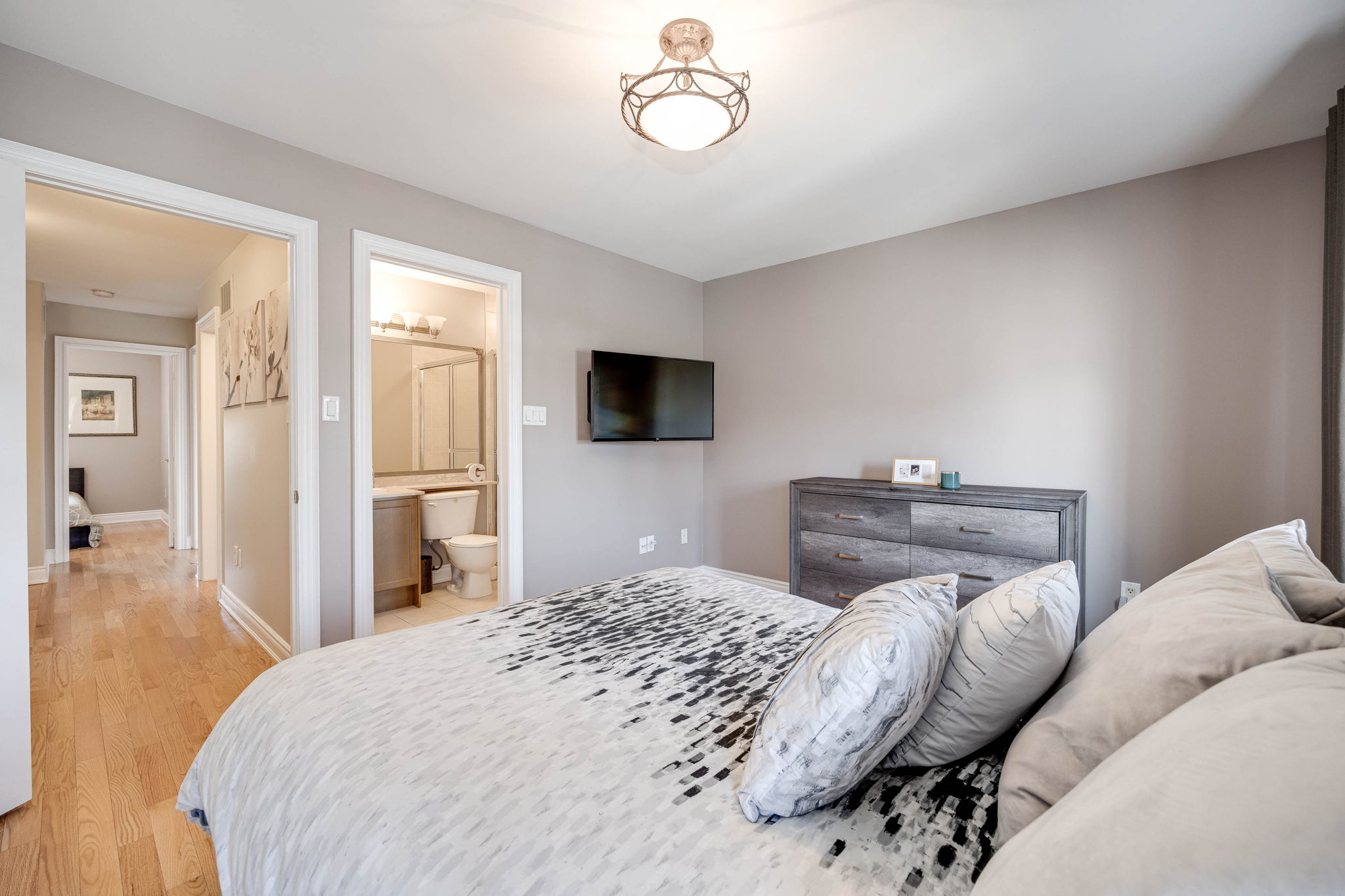 Vaughan property showcase — delivered property photograph 26