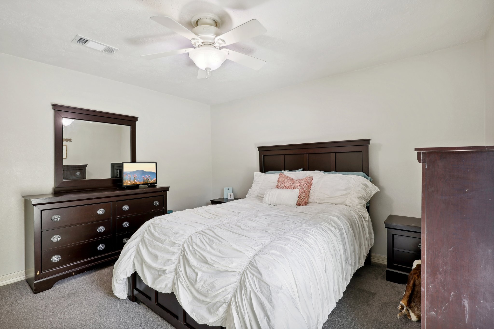 Haverford Ln-023.jpg