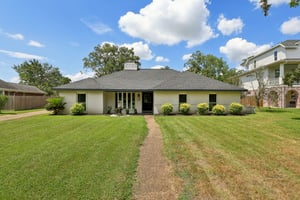 Haverford Ln-001.jpg