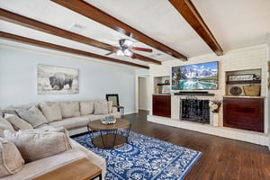 Haverford Ln-008.jpg