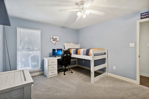Haverford Ln-029.jpg