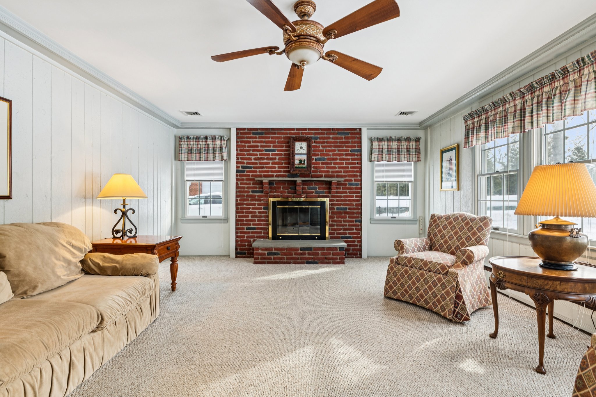 Hillside Ave-S2702-037.jpg