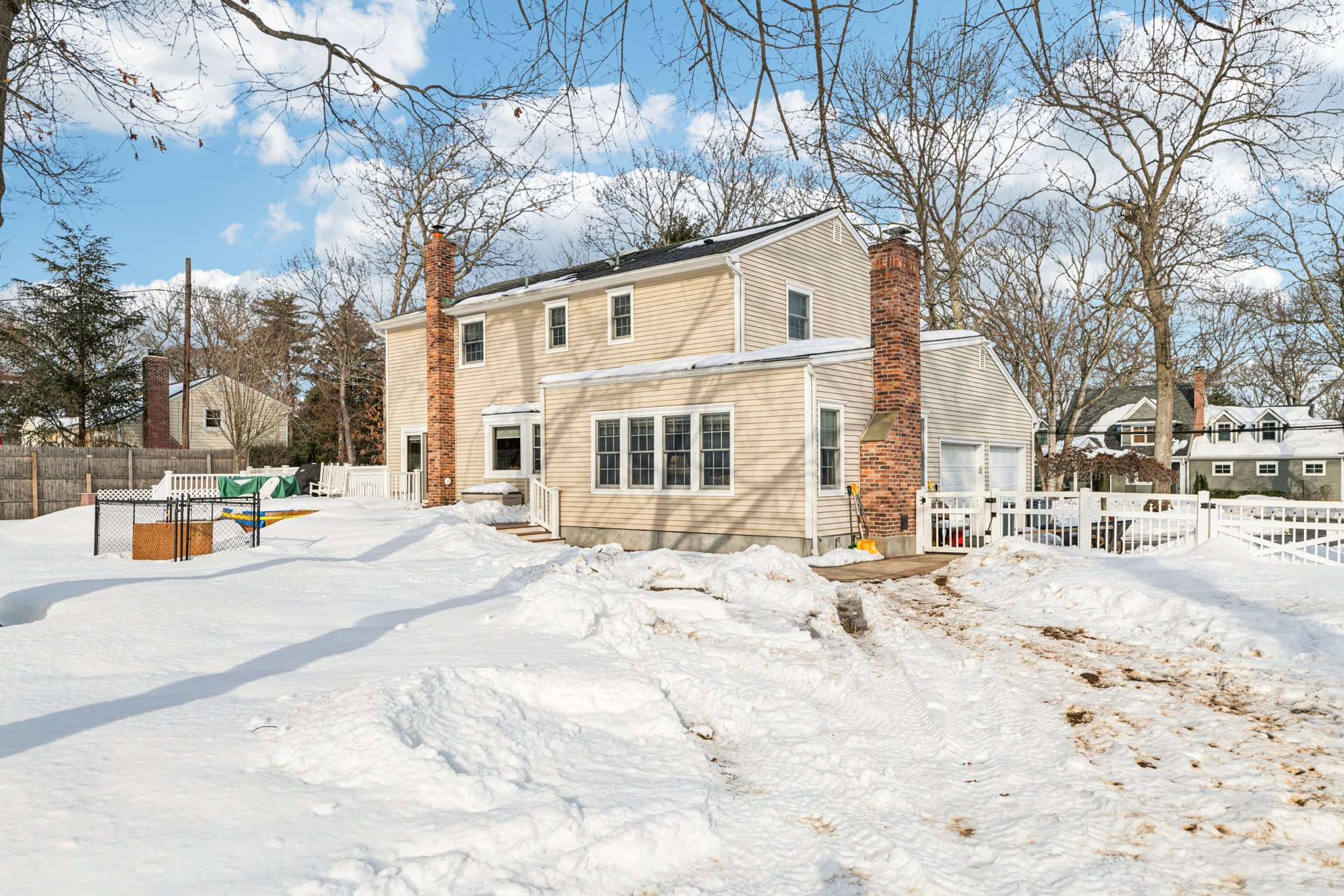 Hillside Ave-S2702-041.jpg