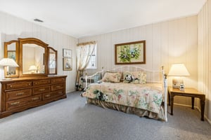 Hillside Ave-S2702-029.jpg