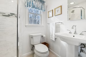 Hillside Ave-S2702-034.jpg